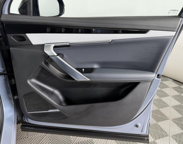 Geely Atlas  Flagship Exclusive