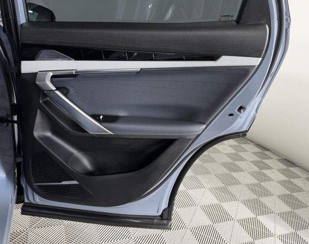 Geely Atlas  Flagship Exclusive