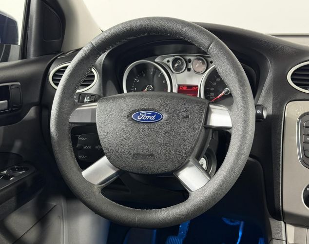 Ford Focus  Ambiente
