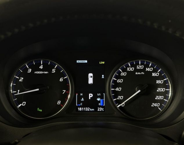 Mitsubishi Outlander  Inform 2WD
