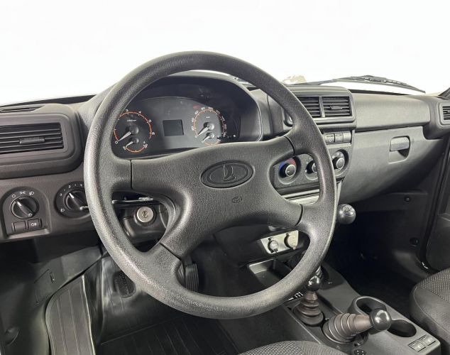 LADA (ВАЗ) Niva (4x4)  