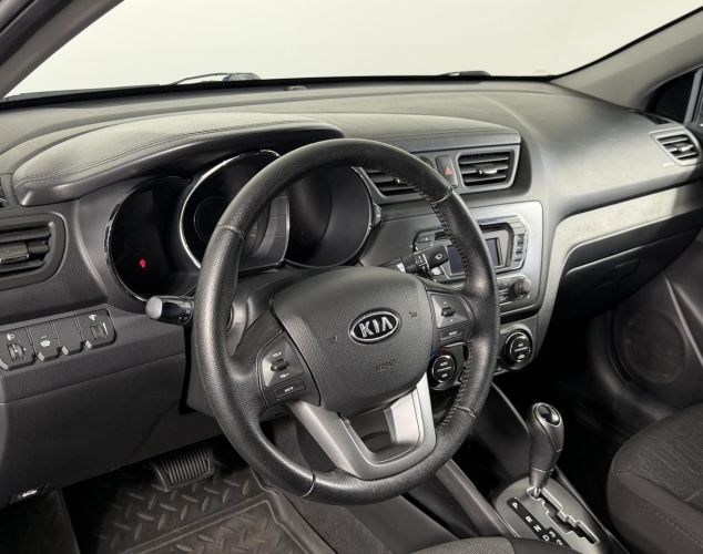 Kia Rio  Luxe