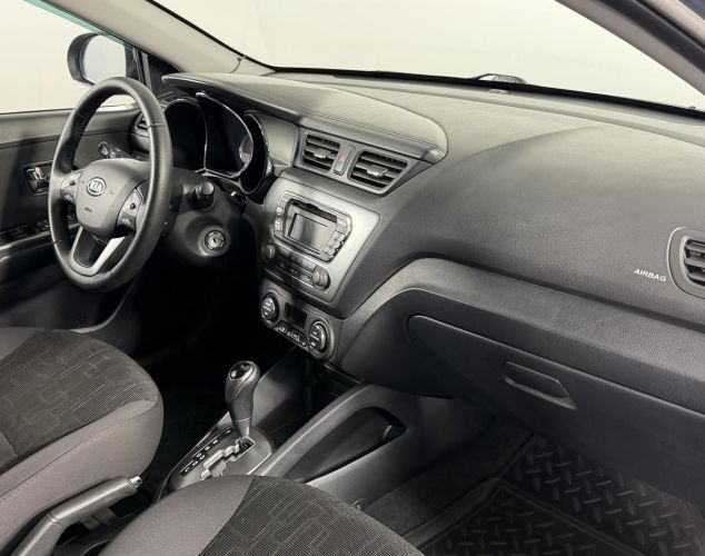 Kia Rio  Luxe