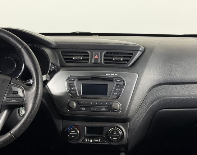 Kia Rio  Luxe