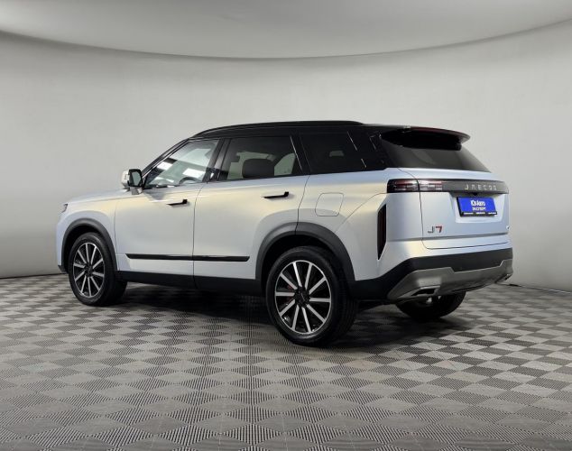 JAECOO J7  
