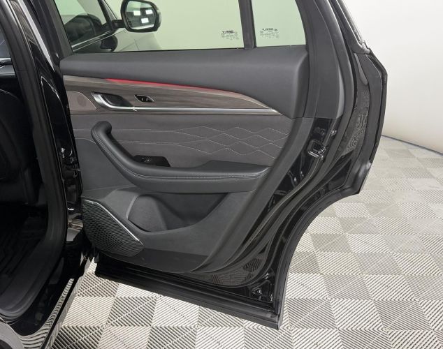 Geely Monjaro  