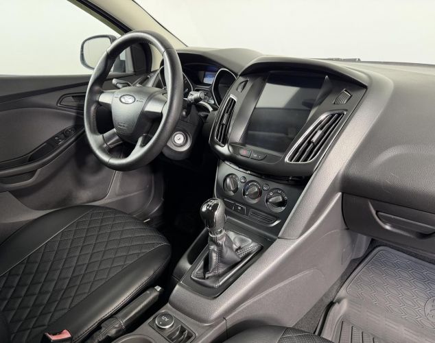 Ford Focus  SYNC Edition