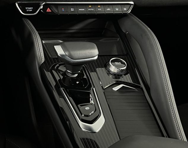 Geely Monjaro  