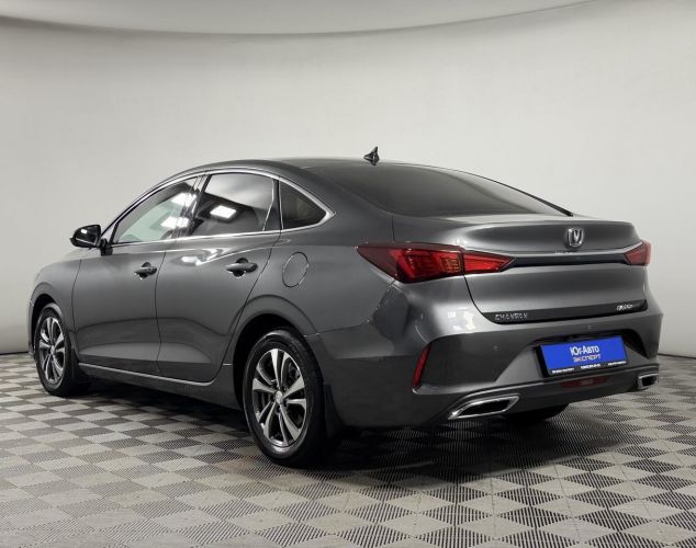 Changan EADO  Luxe