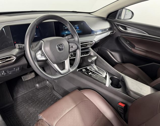 Changan EADO  Luxe