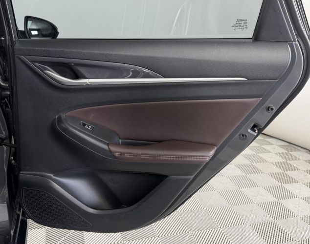 Changan EADO  Luxe