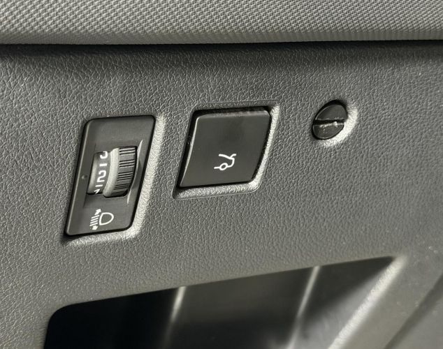 Peugeot 408  Access