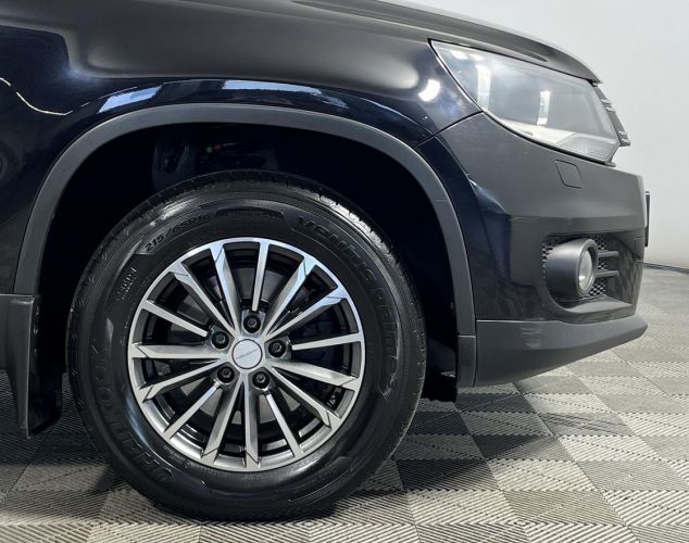 Volkswagen Tiguan  Avenue