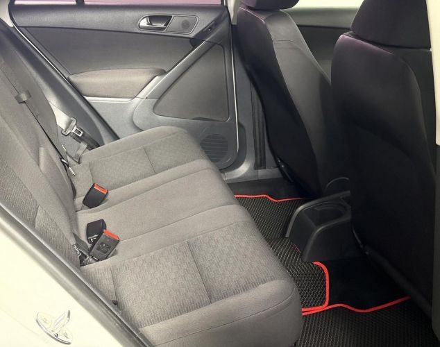 Volkswagen Tiguan  Cup