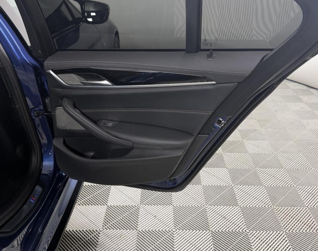 BMW 5 серия  530i
