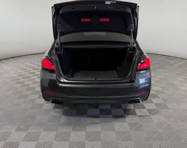 BMW 5 серия  