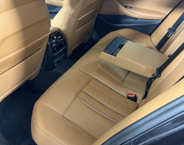 BMW 5 серия  