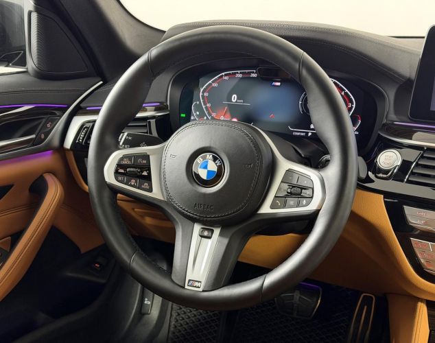 BMW 5 серия  