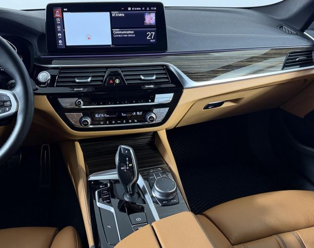 BMW 5 серия  