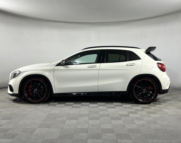 Mercedes-Benz GLA-Класс  