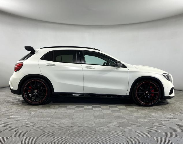 Mercedes-Benz GLA-Класс  