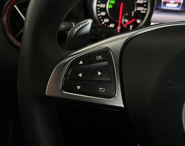 Mercedes-Benz GLA-Класс  