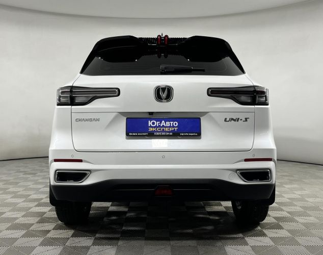 Changan UNI-S  Tech+