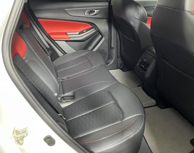 Changan UNI-S  Tech+