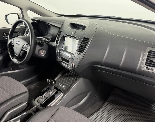 Kia Cerato  Luxe