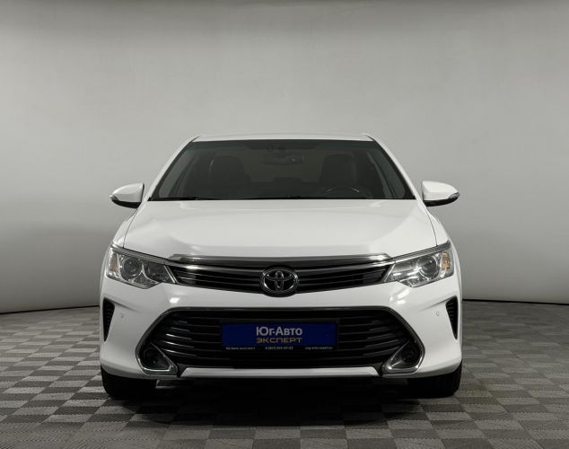 Toyota Camry  Элеганс плюс