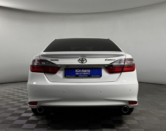 Toyota Camry  Элеганс плюс