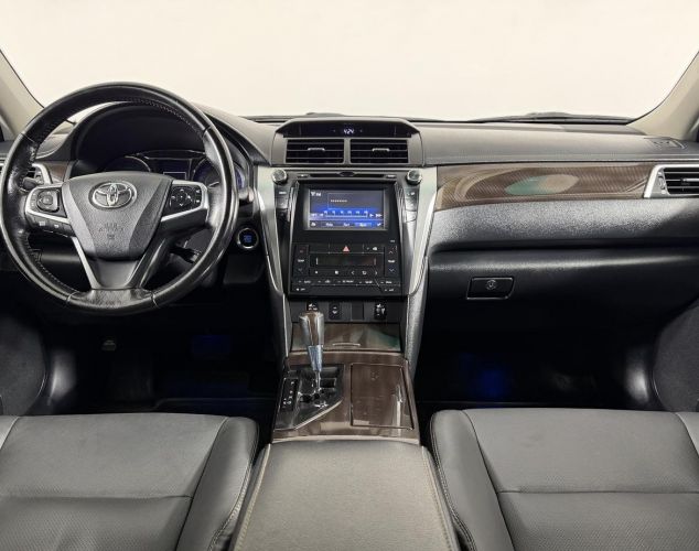 Toyota Camry  Элеганс плюс