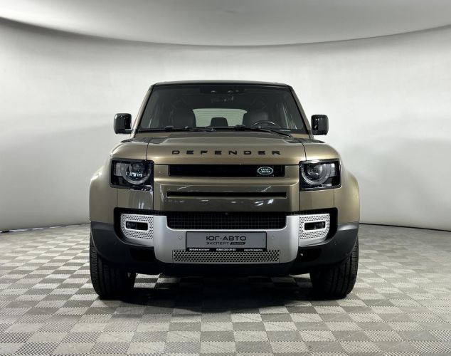 Land Rover Defender  X