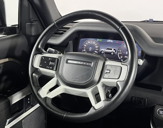 Land Rover Defender  X