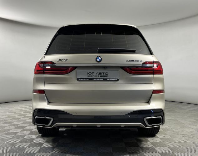 BMW X7  M Sport