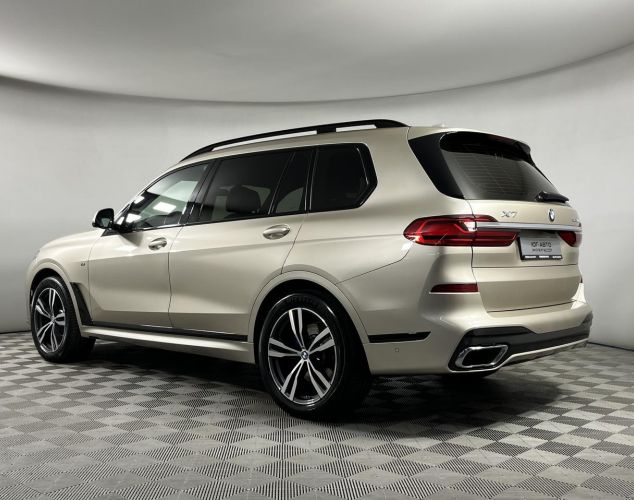 BMW X7  M Sport