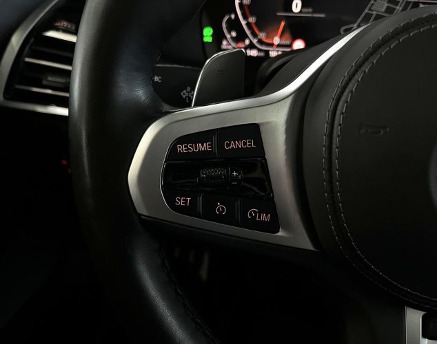 BMW X7  M Sport