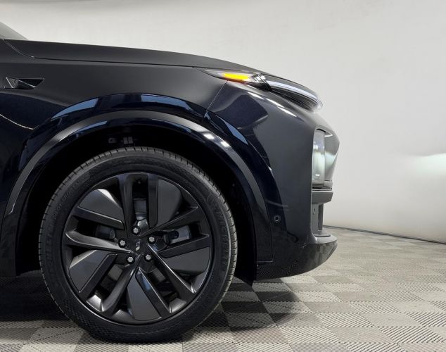 LiXiang (Li Auto) L9  
