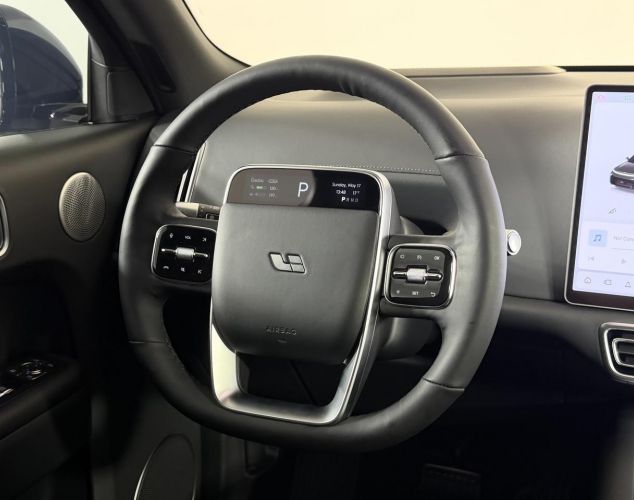 LiXiang (Li Auto) L9  