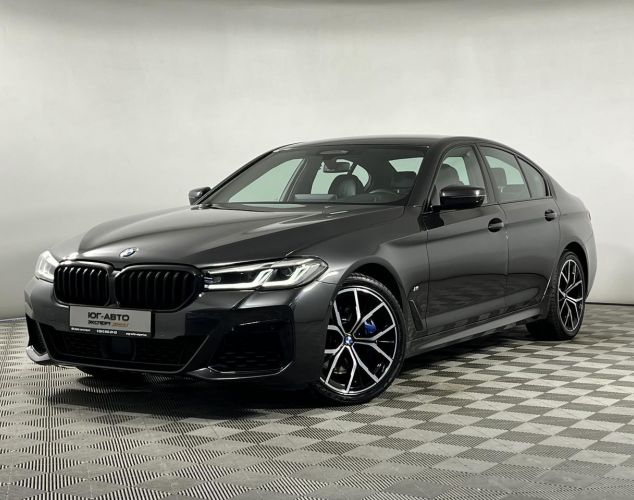 BMW 5 серия  