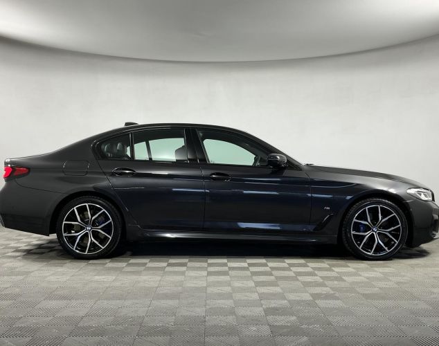 BMW 5 серия  