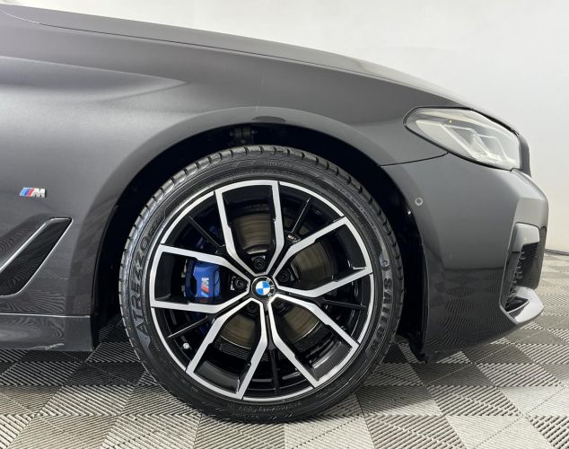 BMW 5 серия  