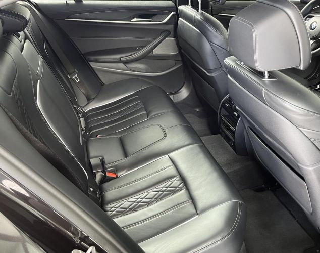 BMW 5 серия  
