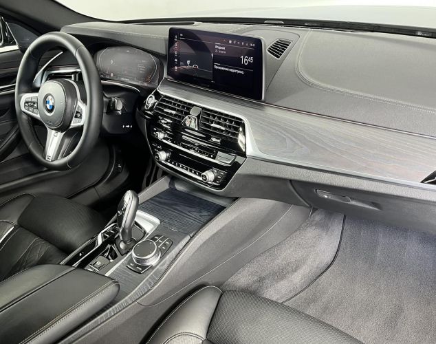 BMW 5 серия  
