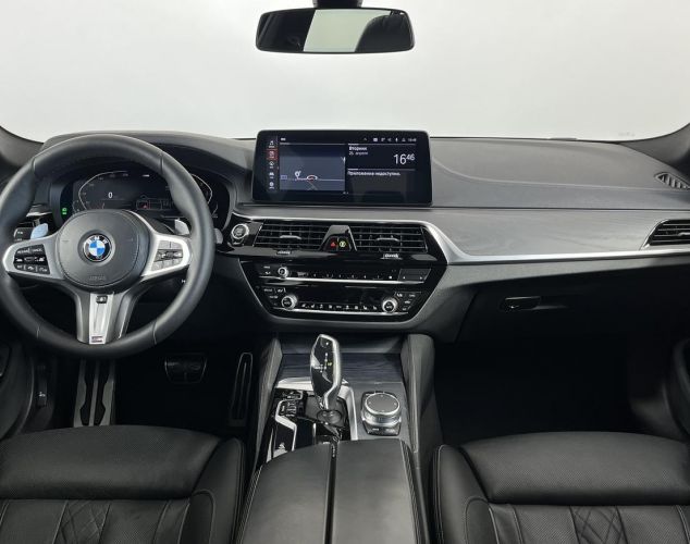 BMW 5 серия  