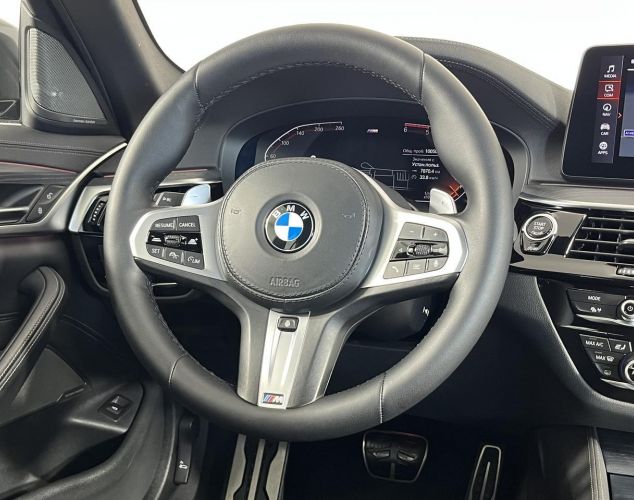 BMW 5 серия  