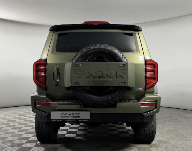 TANK 400  