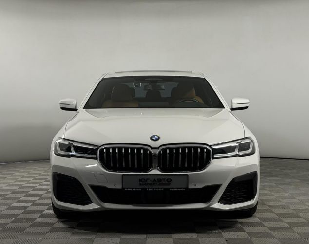 BMW 5 серия  