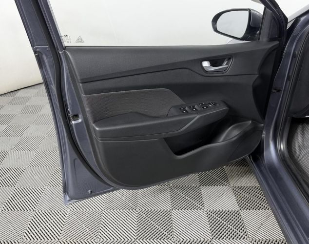 Hyundai Solaris  Elegance SAF