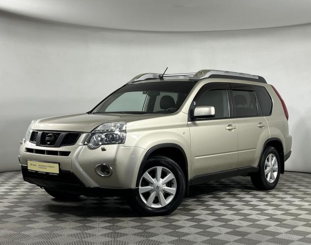 Nissan X-Trail  XE